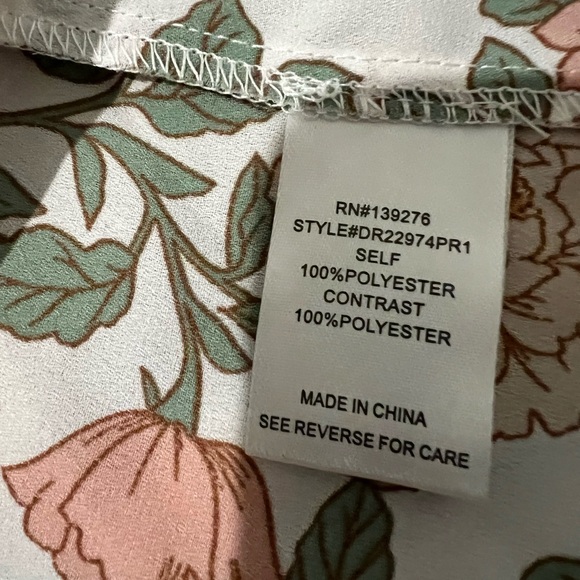 DR2 Large multi color blouse - Picture 3 of 4